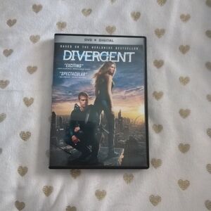 🎉S-HP🎉 📀📼 10/$25 Divergent DVD